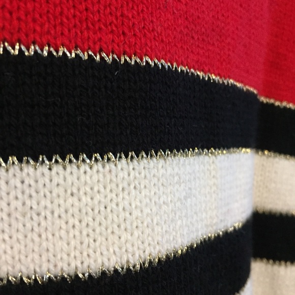 Women’s Nautical Style Sweater - Gold Lining (L) - Picture 4 of 7